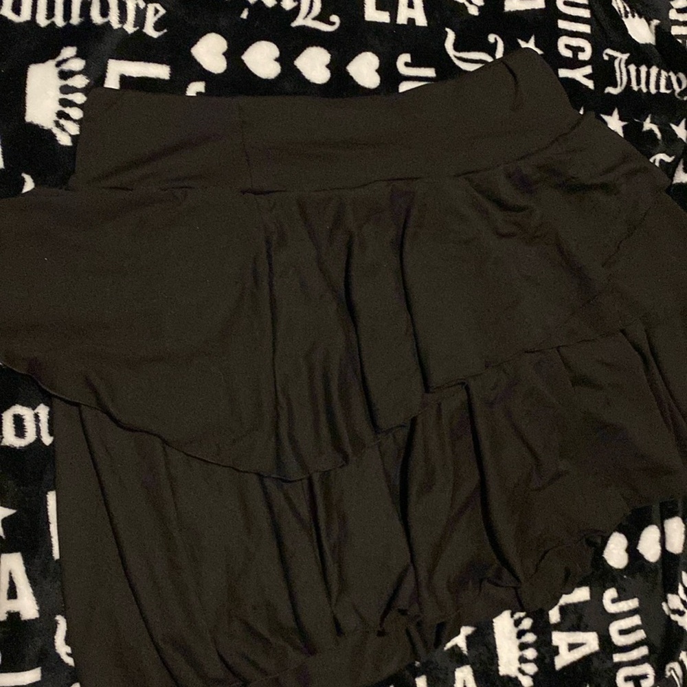 Bock ruffle skirt